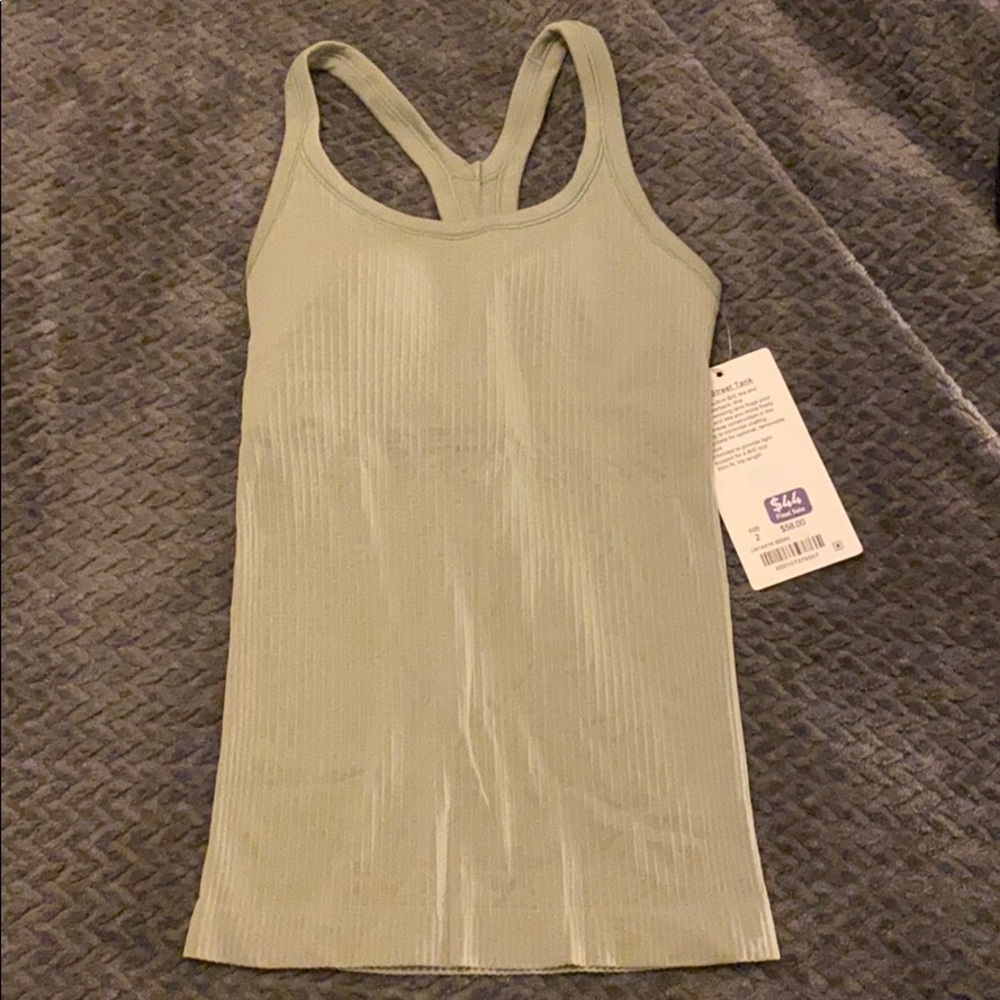 Ebb to street lululemon tank